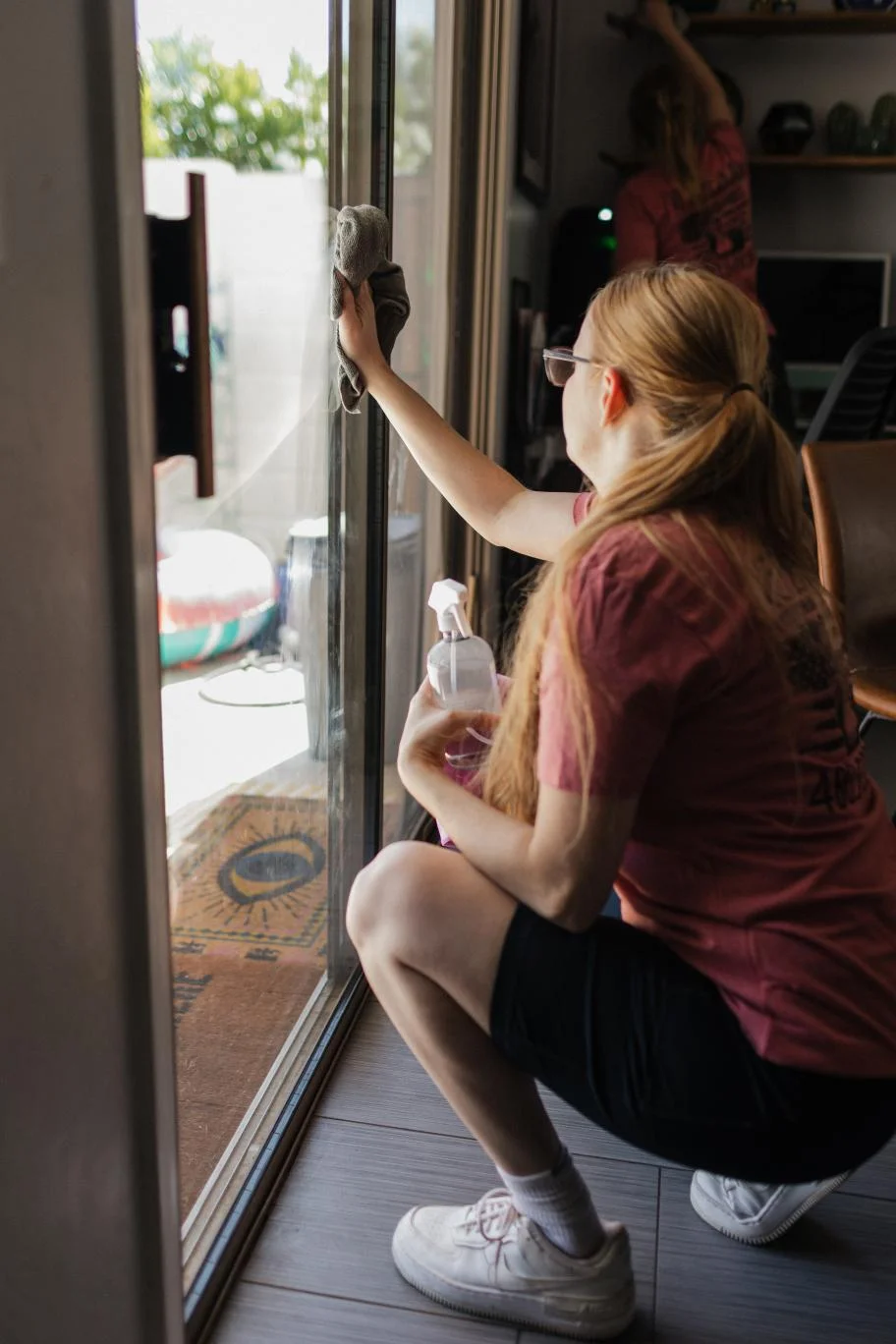 Deep cleaning service for Chandler homes - baseboards to ceiling fans