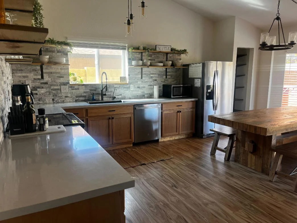 Natural cleaning products with fermented apple alcohol base