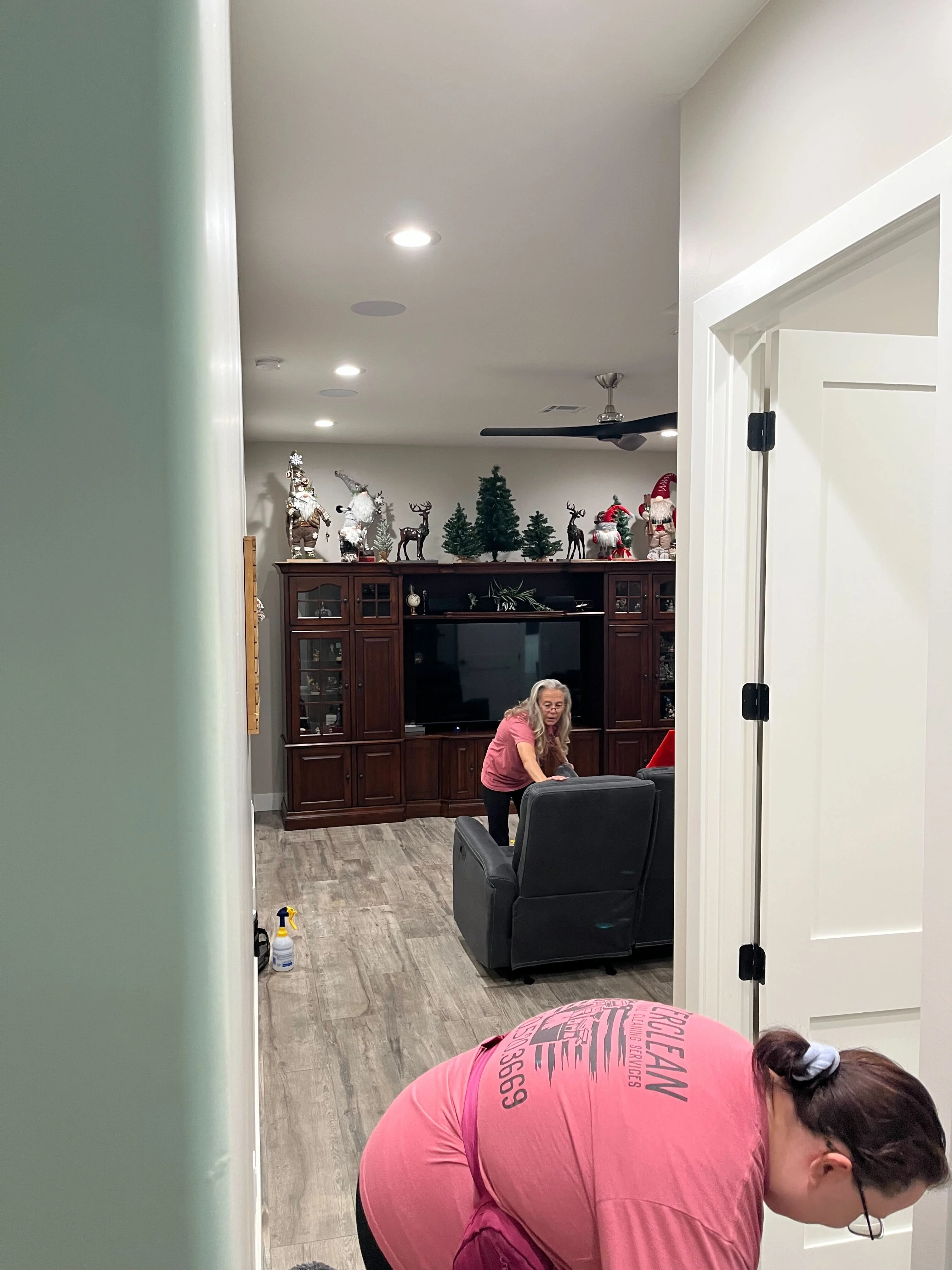 Guest bedroom Airbnb cleaning Gilbert