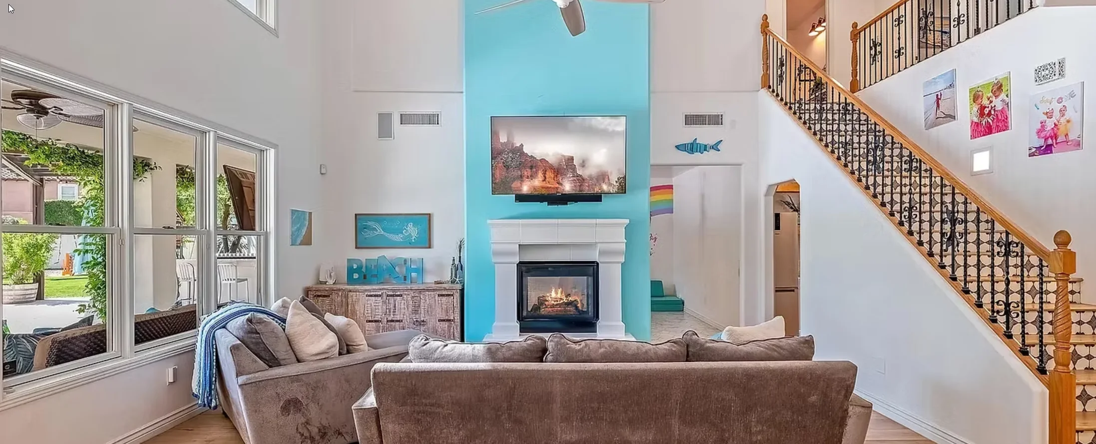 Beautiful clean Phoenix home ready for your family